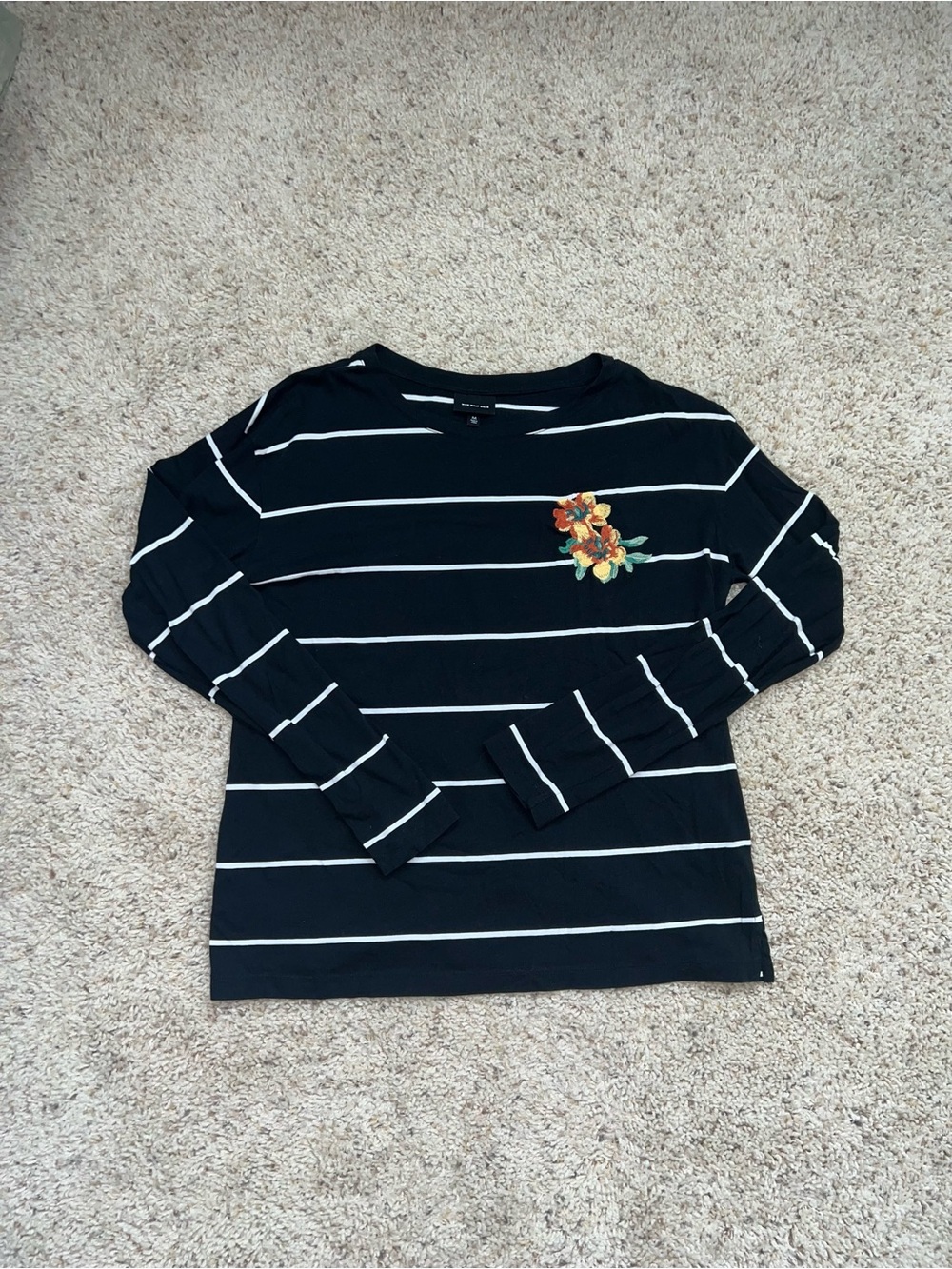 Who What Wear Black & White Striped Long-Sleeve Top with Floral Patch